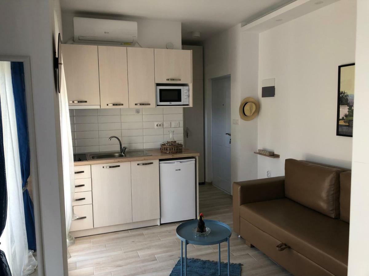 Mago Apartments Nea Kallikrateia Exterior foto